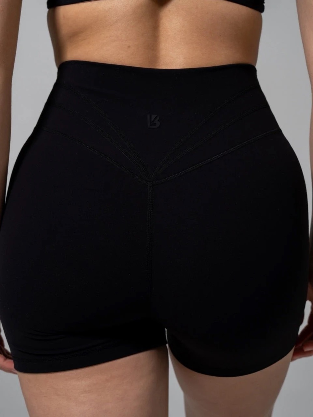 Buffbunny Legacy Biker Shorts 4" Size Small - Picture 2 of 5